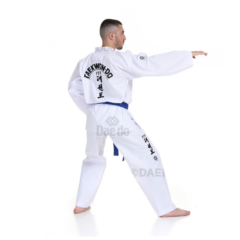 Dobok Daedo Taekwondo ITF allievo